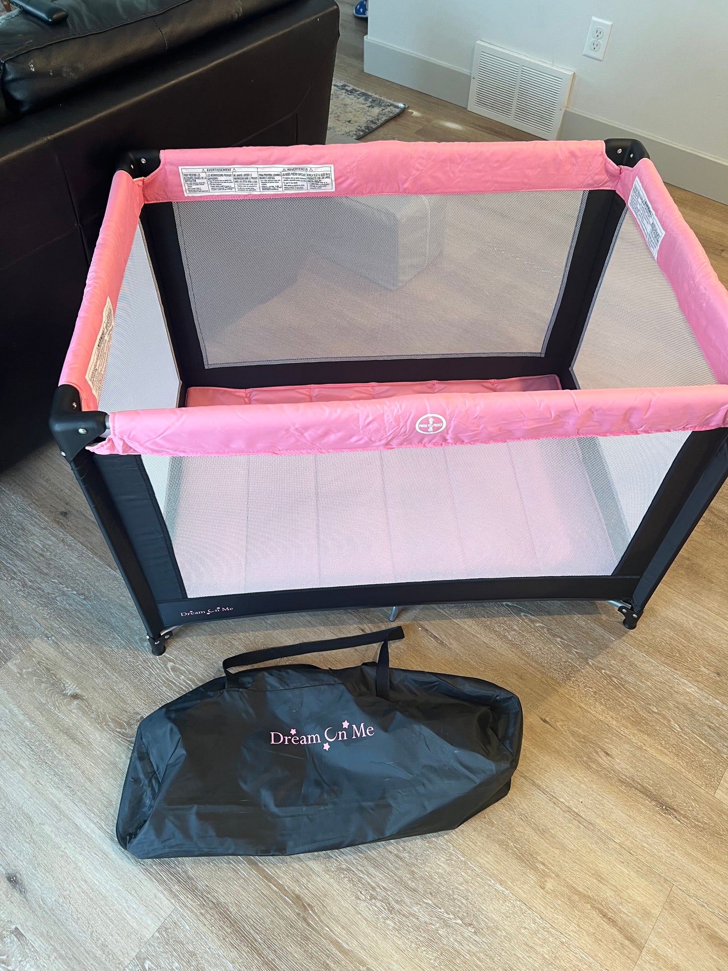 Dream On Me Zazzy Portable Playard with Bassinet - Pink (Gently Used)