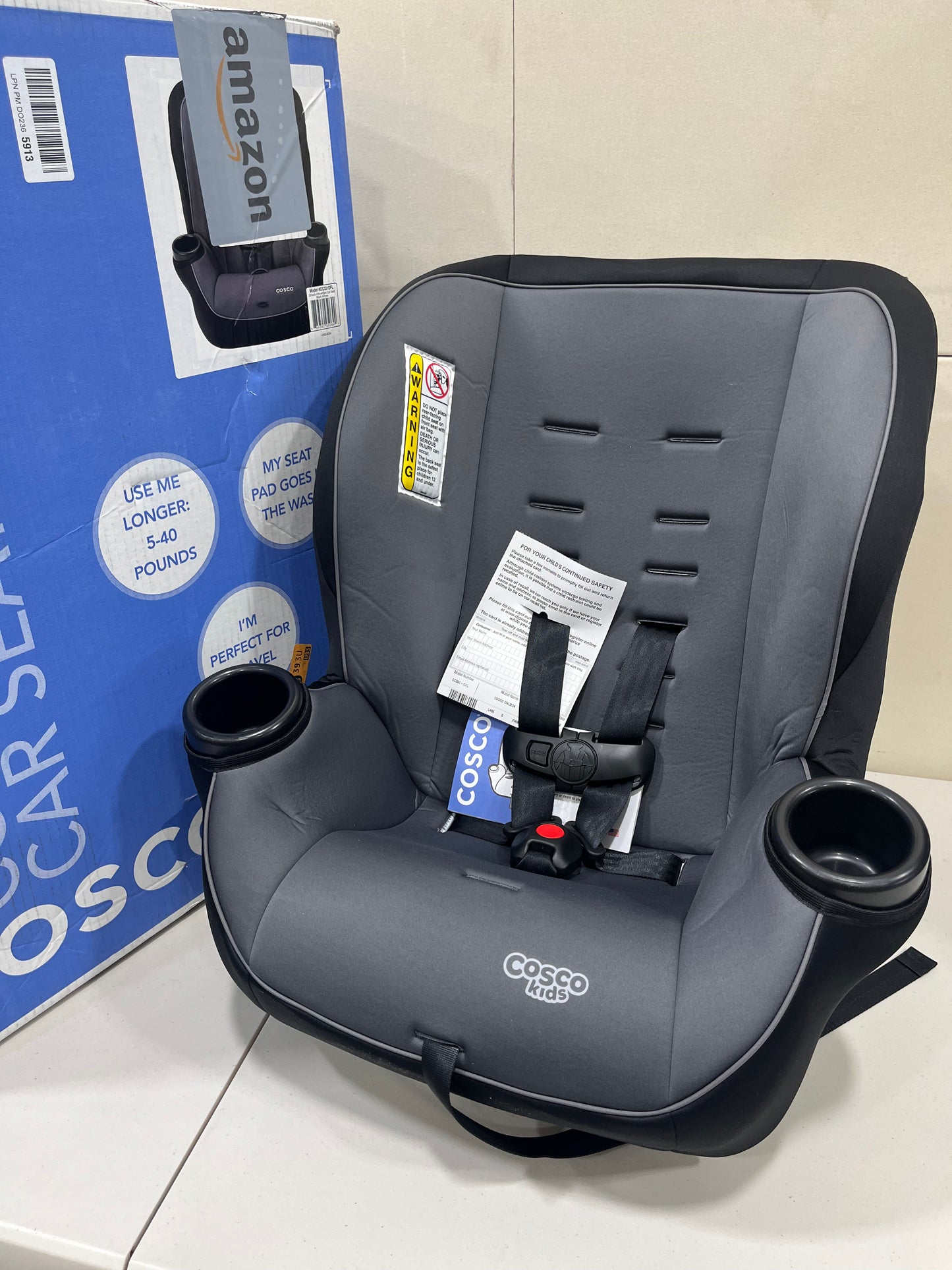 Cosco Onlook 2-in-1 Convertible Car Seat - Black Arrows