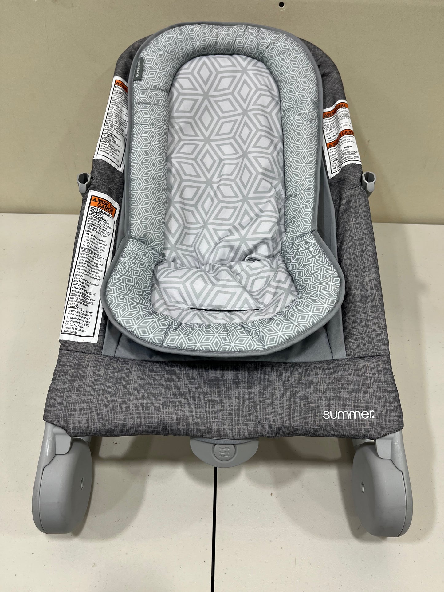 Summer Infant 2-in-1 Bouncer & Rocker Duo - Heather Gray (Gently Used)