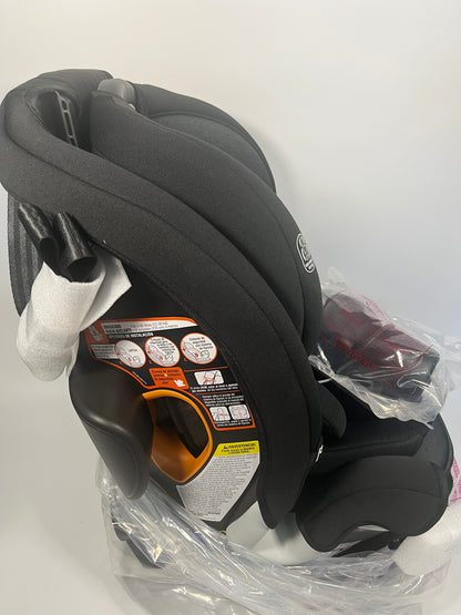 Graco Turn2Me 3-in-1 Convertible Car Seat - Cambridge
