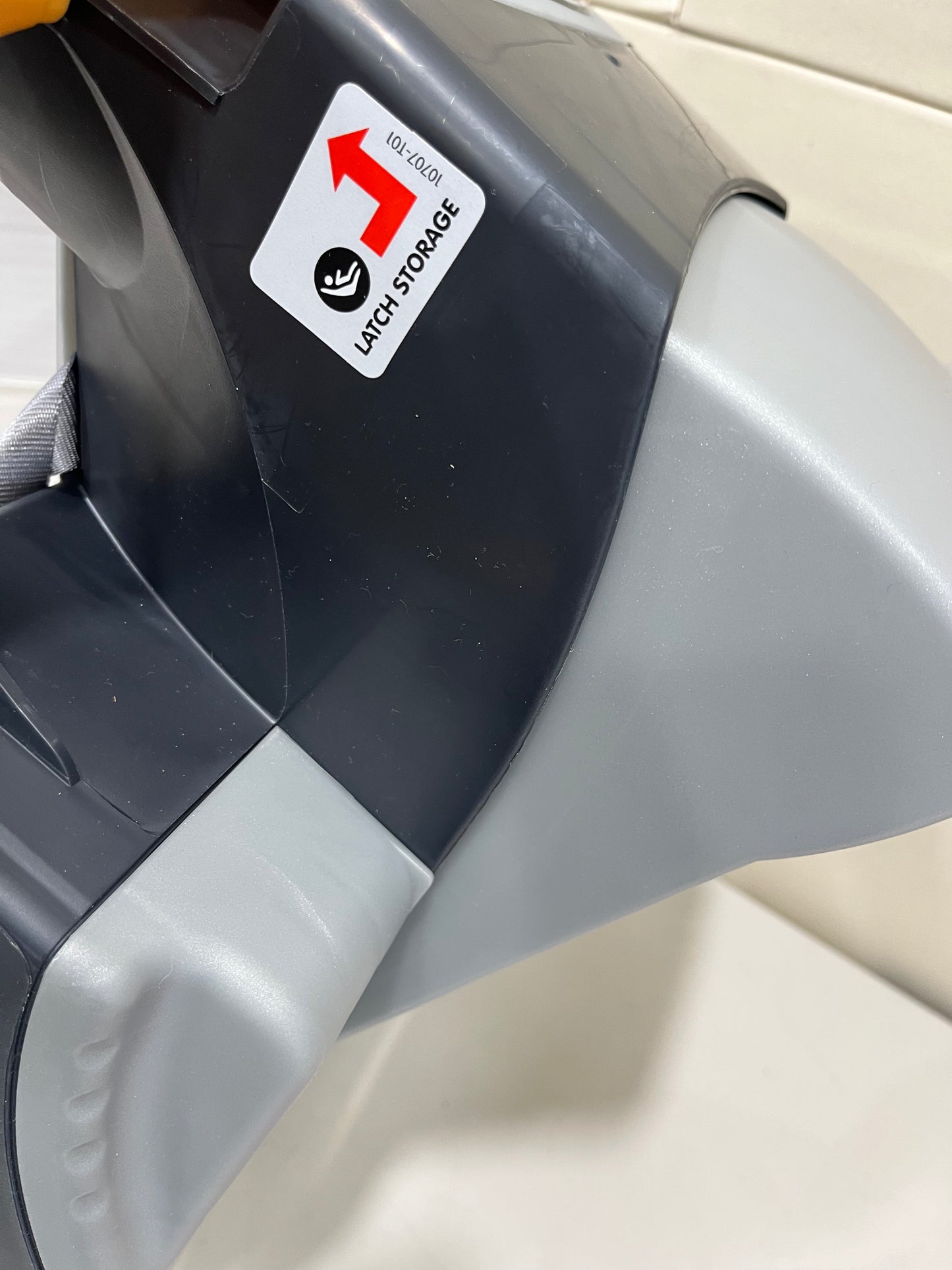 Chicco KeyFit Infant Car Seat Base - Anthracite